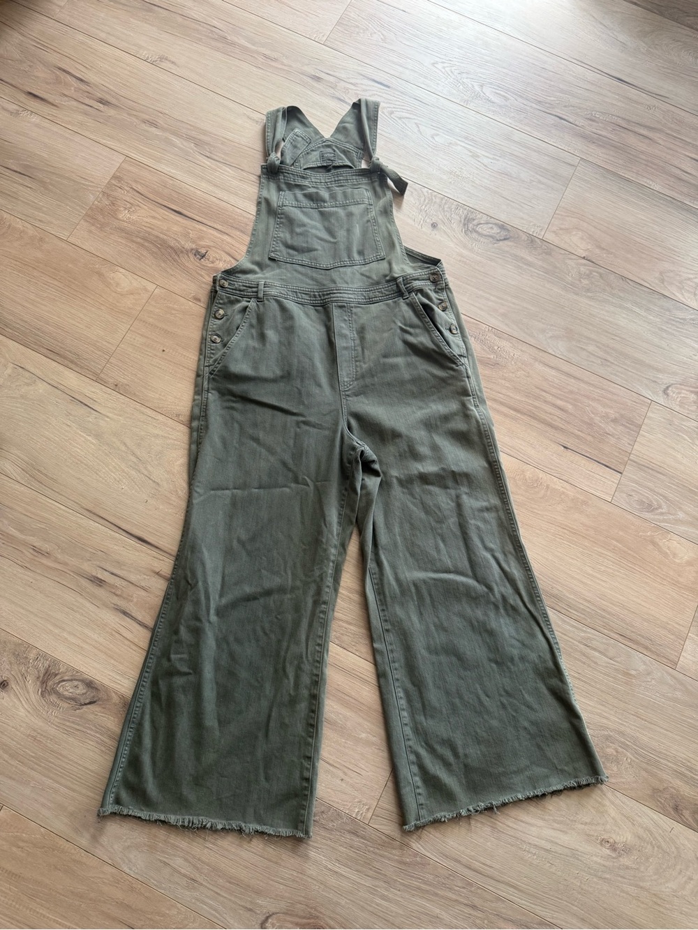 Women’s Olive Green Wide-Leg Raw Hem Denim Overalls